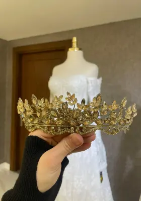 gold zirkon taşlı şık