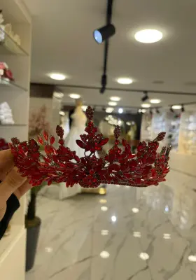 kırmızı zirkon taşlı şık gösterişli