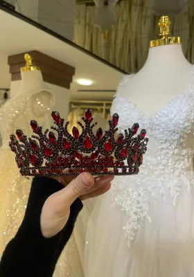 kırmızı zirkon taşlı