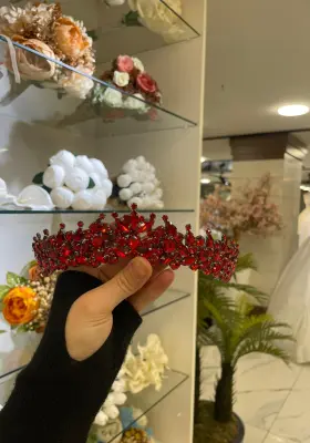 kırmızı zirkon taşlı